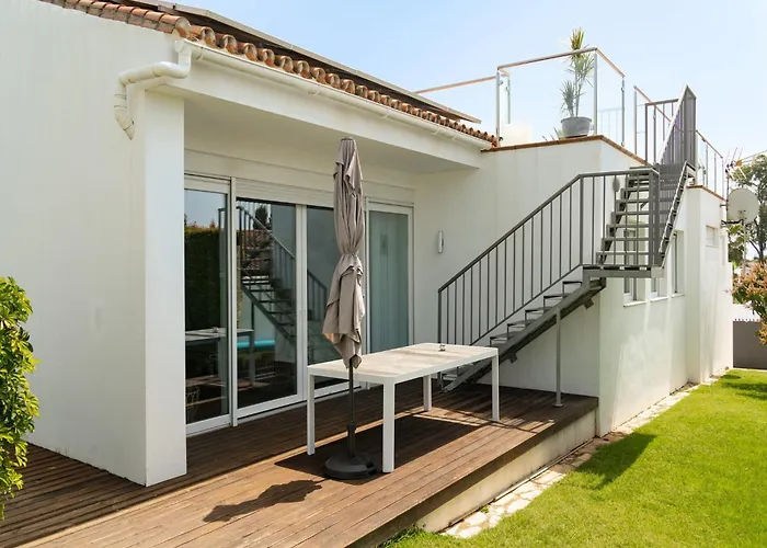Villa In Near